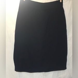 St. John skirt in navy, size 4